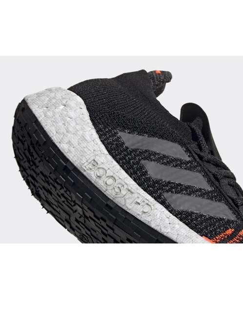 Tenis Adidas Pulse Boost HD correr para caballero en Liverpool