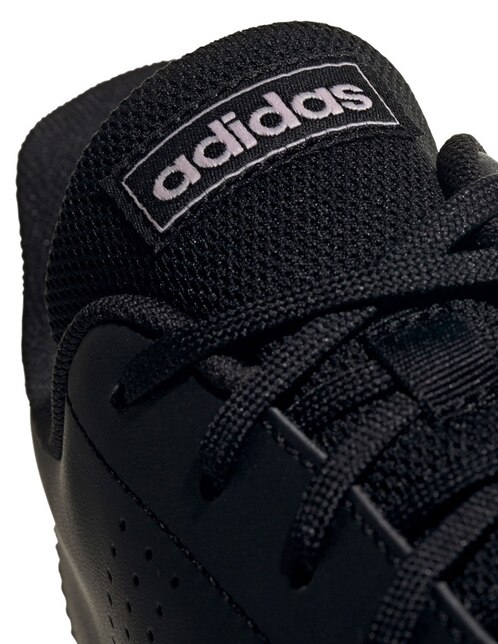 Tenis Adidas de mujer casual Advantage Base en Liverpool