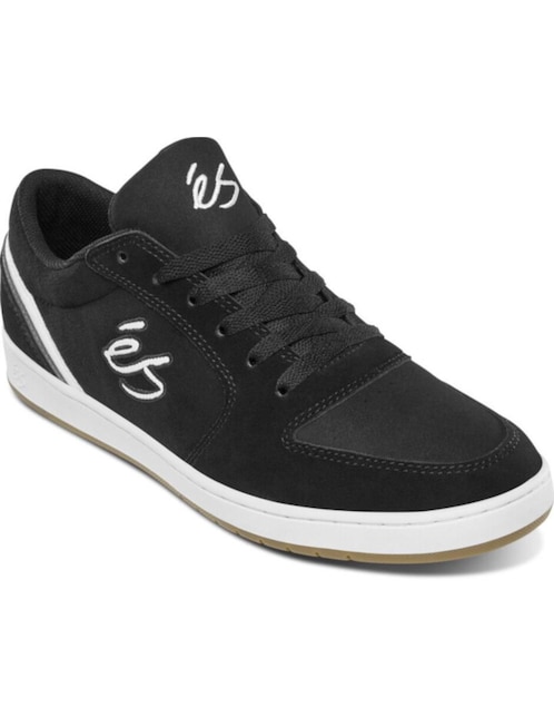 Tenis Es de hombre