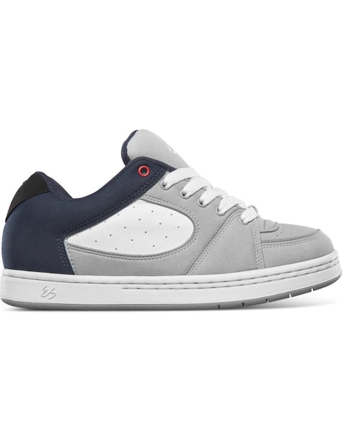 Tenis Es de hombre