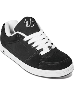 Tenis Es de hombre