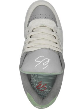 Tenis Es de hombre