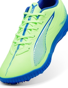 Tenis Ultra 5 Play TT para fútbol Puma de hombre