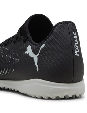 Tenis para fútbol Puma Future 8 Play TT para hombre