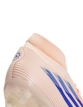 Tenis F50 para fútbol Adidas de mujer