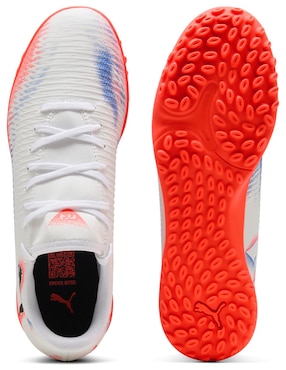 Tenis Future 8 Play TT para fútbol Puma de hombre