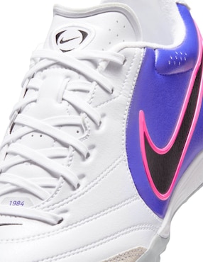 Tenis Tiempo Ligera Pro para fútbol Nike de hombre