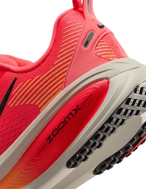 Tenis Nike Vomero 18 para correr Nike de mujer