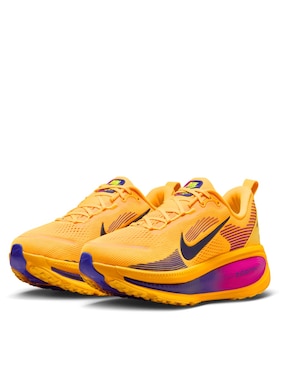 Tenis Vomero 18 para correr Nike de hombre