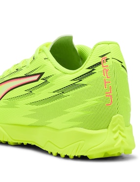 Tenis Ultra 6 Play TT para fútbol Puma de hombre