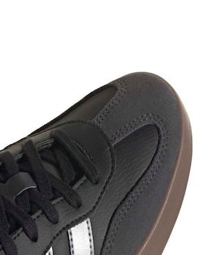 Tenis casual Adidas Barreda de mujer