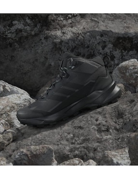 Tenis Technical Hiking para campismo Adidas de mujer