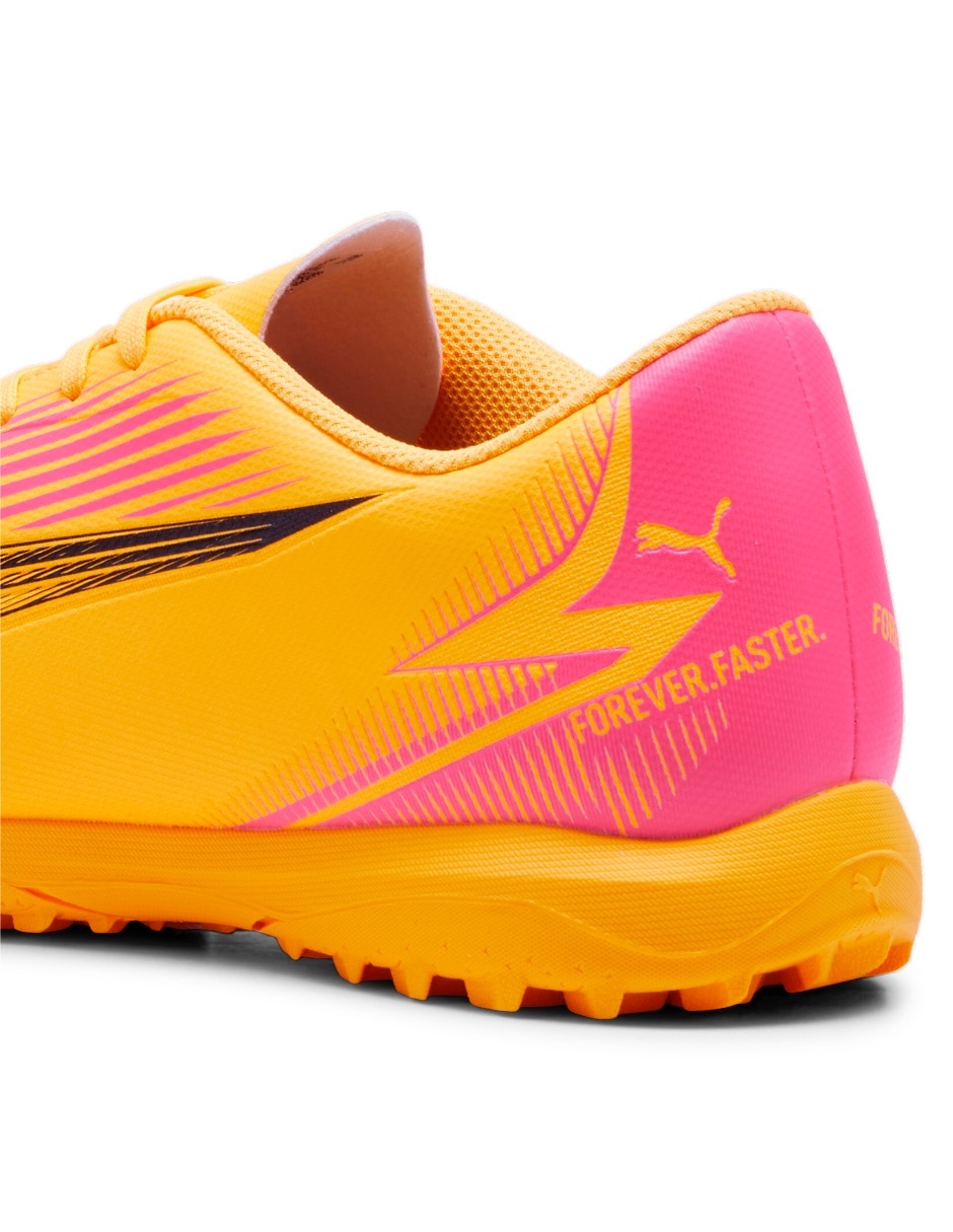 Tenis Ultra Play TT unisex para fútbol 2