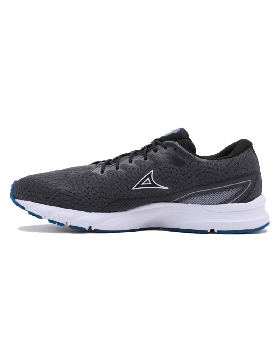 Tenis Voltio de hombre para entrenamiento 4