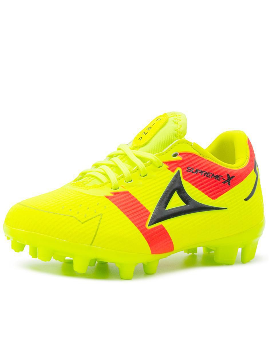 Tenis de niño para fútbol