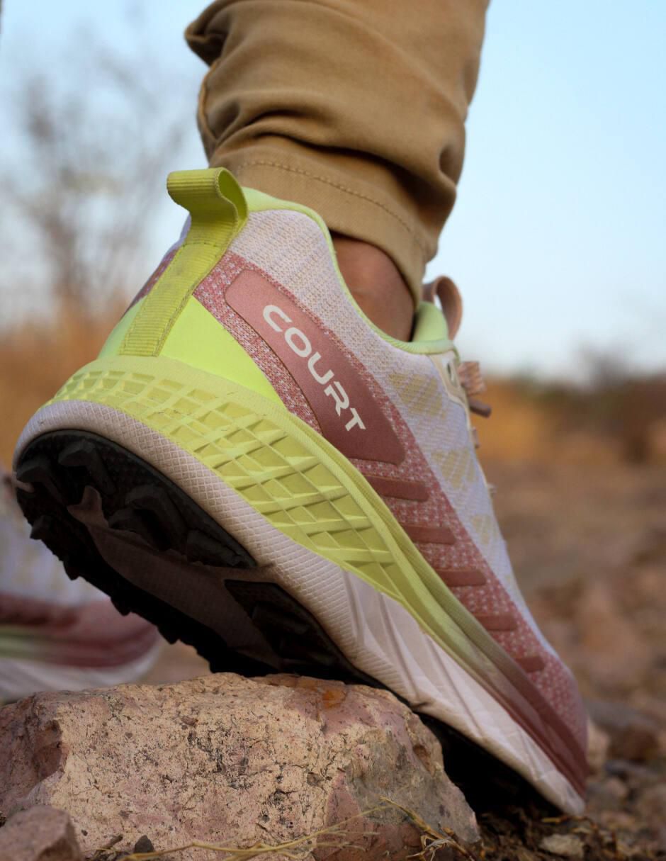 Tenis Kuziva de mujer para hiking 3