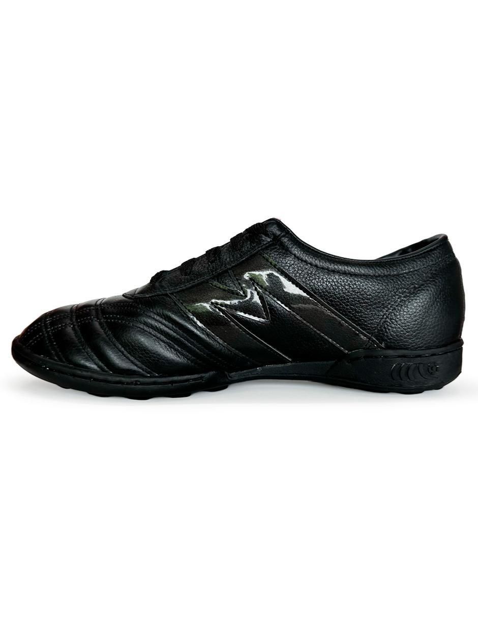 Tenis de hombre para fútbol 2