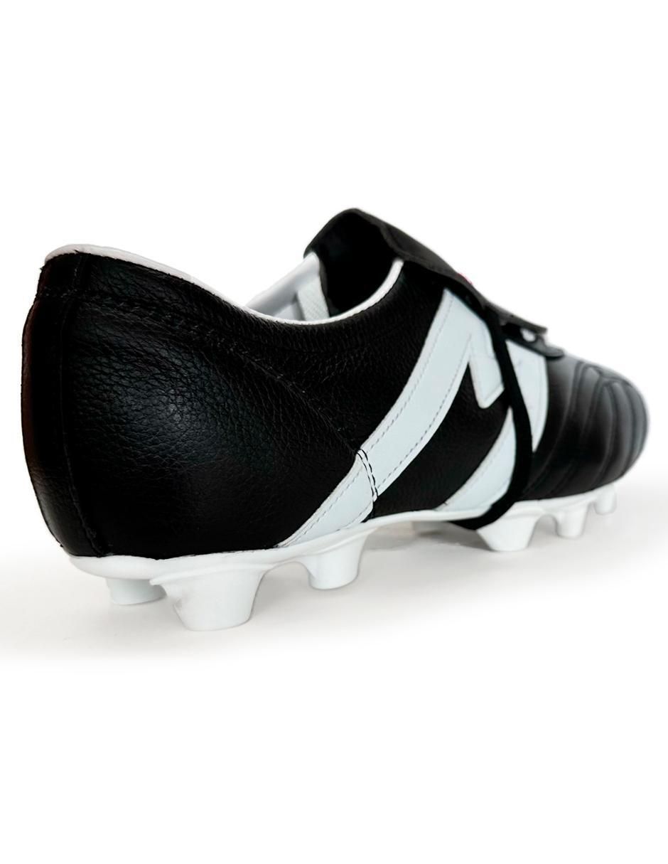 Tenis de hombre para fútbol 3