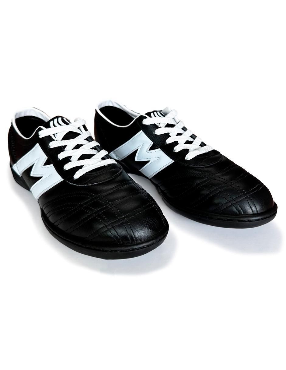 Tenis de hombre para fútbol 5
