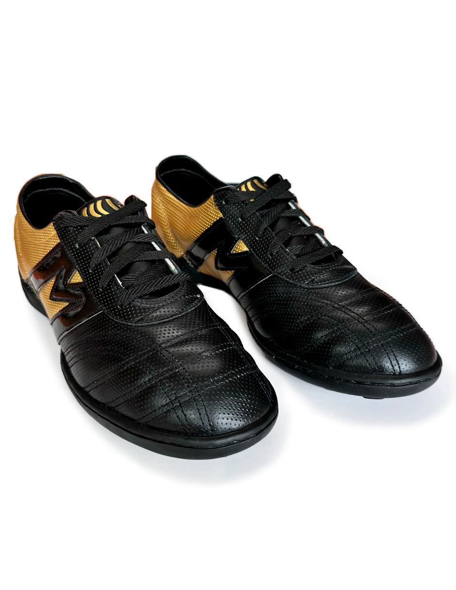 Tenis de hombre para fútbol 5