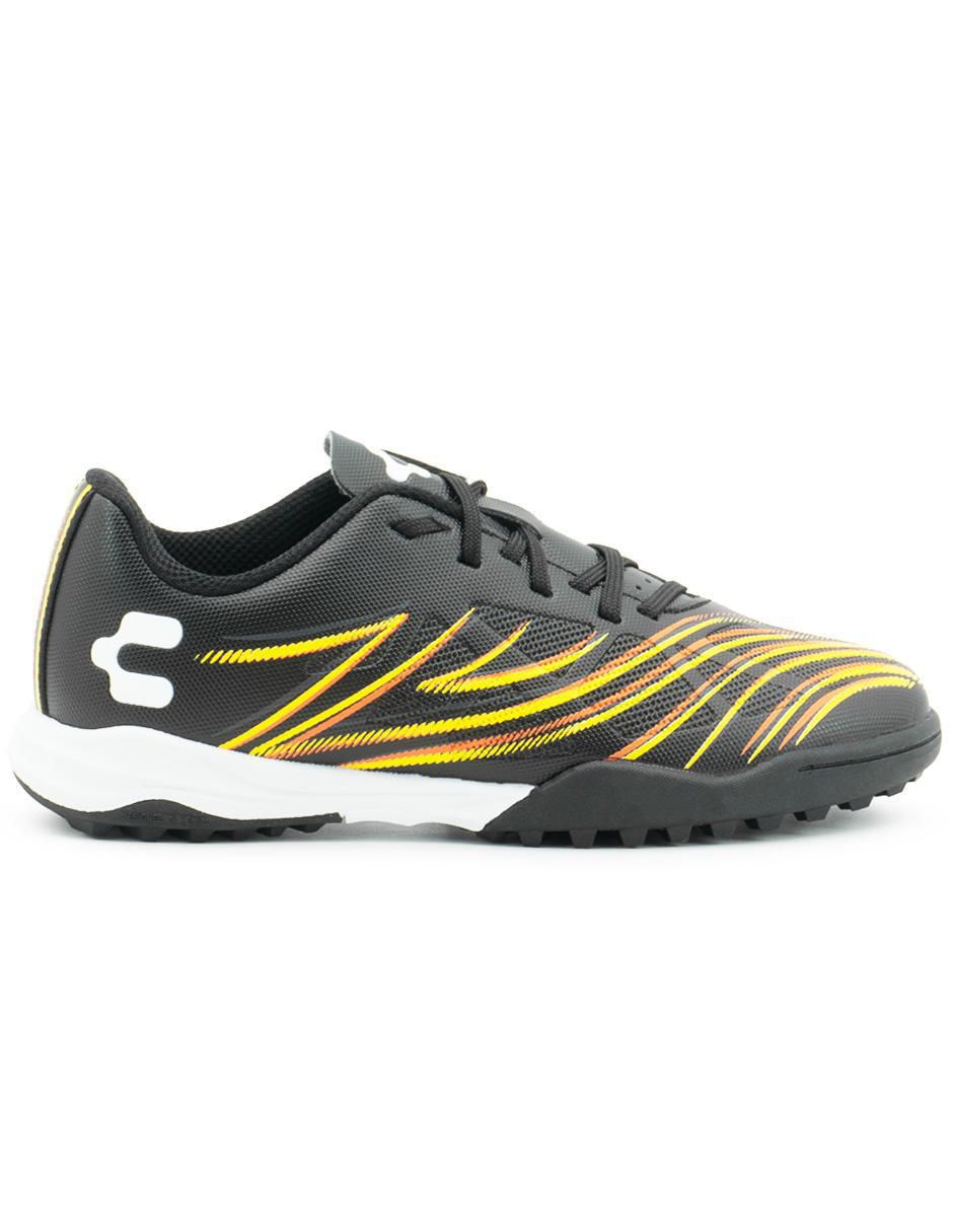 Tenis de hombre para fútbol 3
