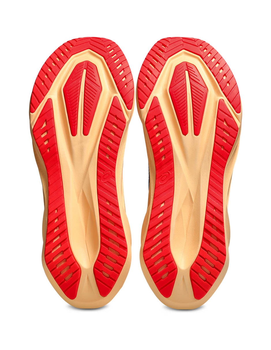 Tenis Novablast 5 para correr de hombre 3