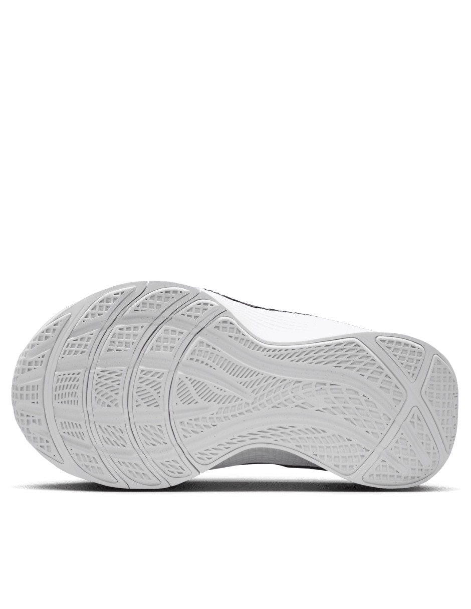 Tenis LeBron TR 1 para entrenamiento de hombre 5