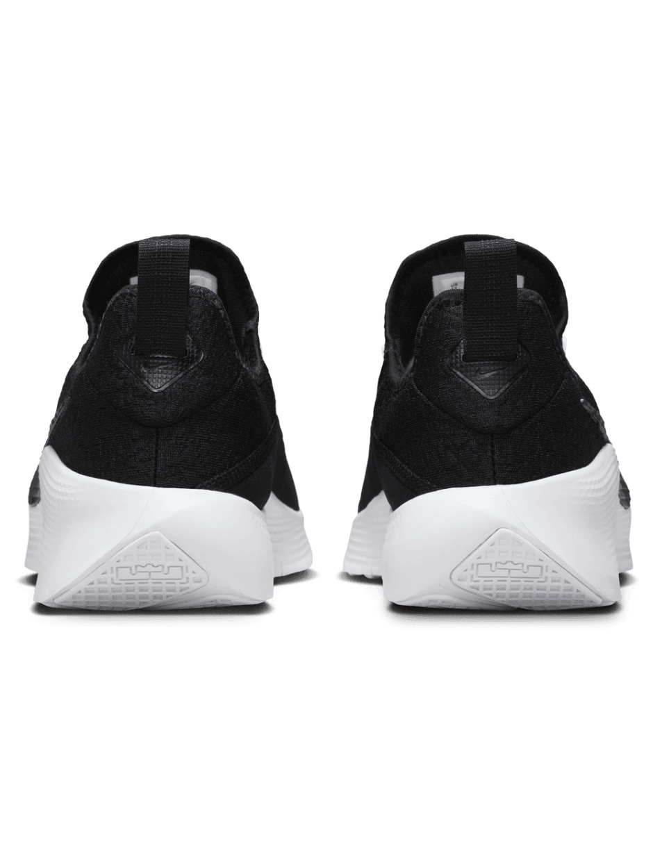 Tenis LeBron TR 1 para entrenamiento de hombre 7