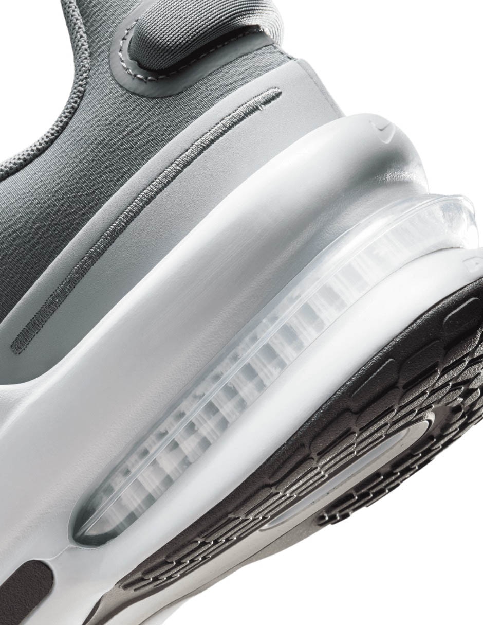 Tenis para entrenamiento Air Zoom Upturn Sc de hombre 9