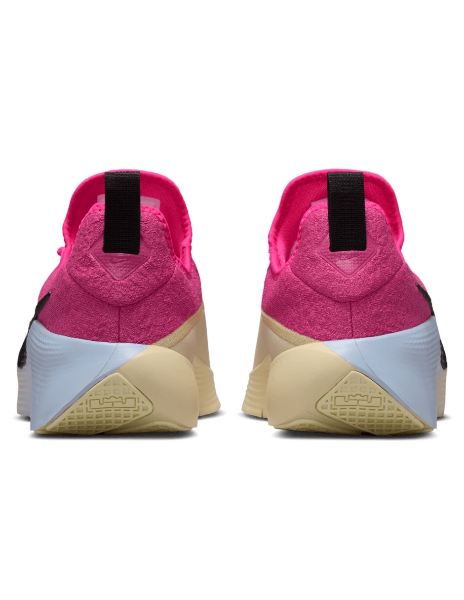 Tenis LeBron TR 1 para entrenamiento de hombre 7