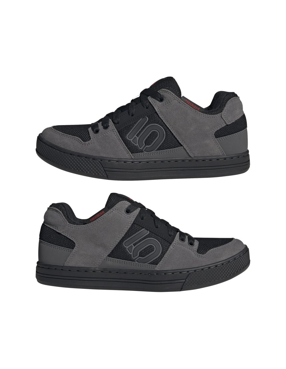 Tenis de hombre 8
