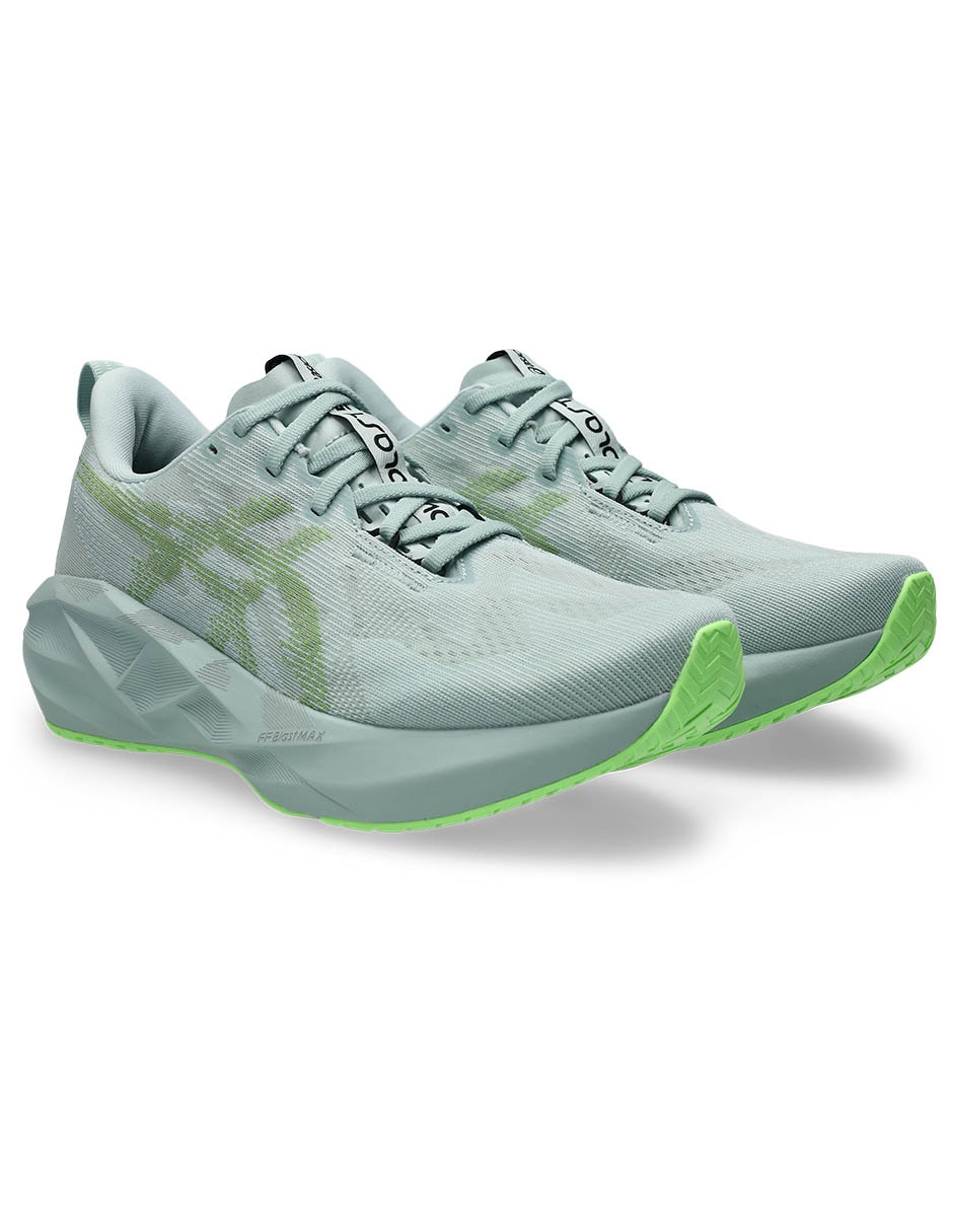 Tenis Novablast 5 Men para correr de hombre 4