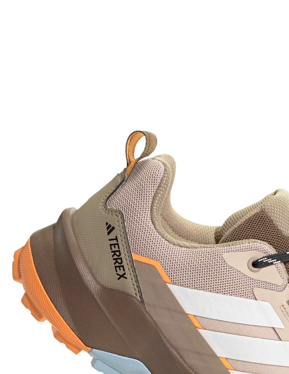 Tenis Terrex para senderismo de mujer 8